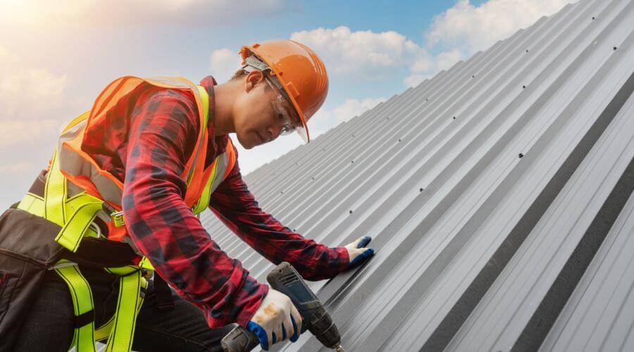 Professional residential roofers in Lansford, ND